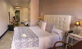 Foto de una habitación de "Hotel Patio De La Alameda"