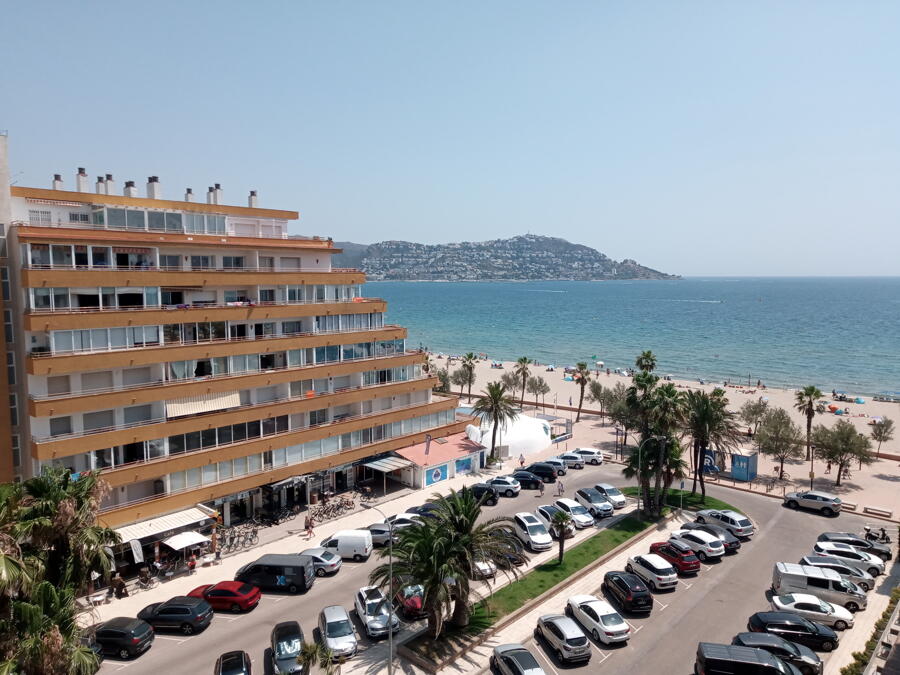 Hotel Prestige Victoria, Roses. Desde 55.91€ Hotel Prestige Victoria, Roses. Desde 55.91€