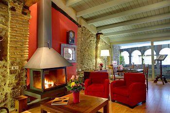 Oferta cinco hoteles con chimenea en España - Centraldereservas.com