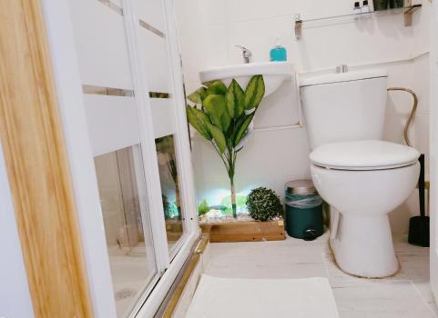Foto de una habitación de Barcelona CoronaHostal