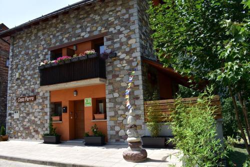 Foto del exterior de Casa Ferro