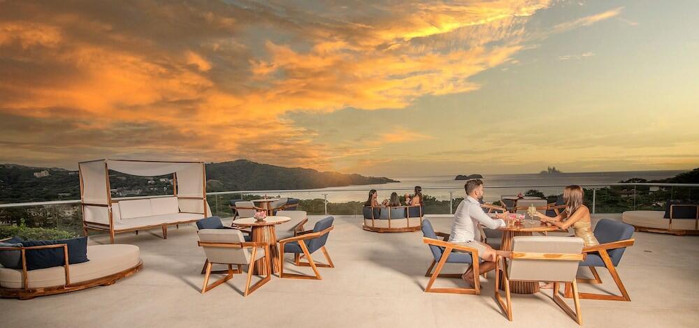 Foto del exterior de Villas Sol Beach Resort - All Inclusive