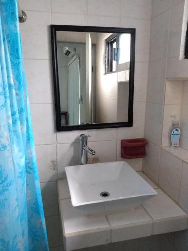 Foto de una habitación de Casa Ixchel 450m to Downtown, Wifi, Hot water, AC