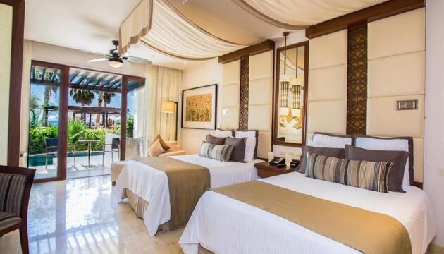 Foto de Hotel Secrets Playa Mujeres Resort and Spa