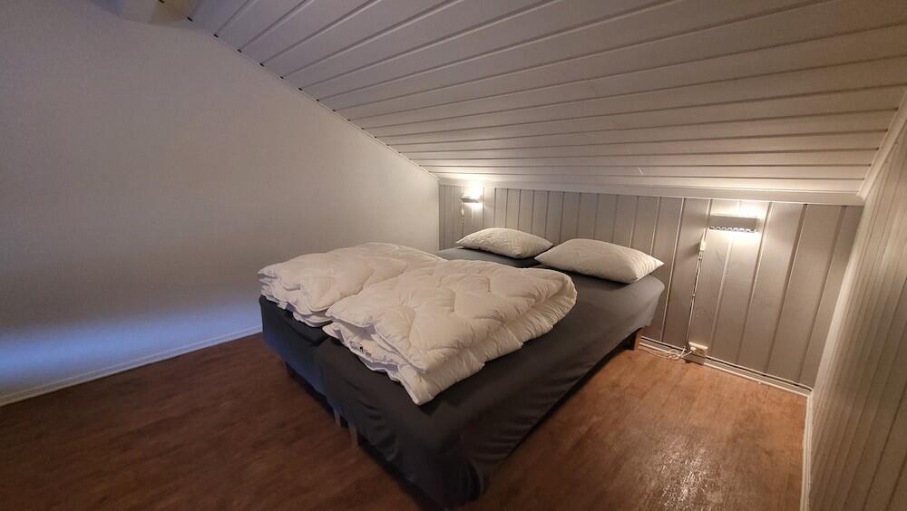 Foto de una habitación de Øen Turistsenter Apartments