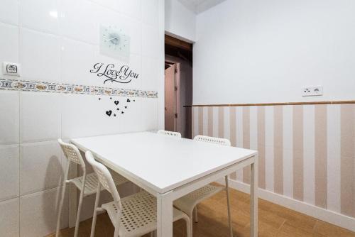 Foto de una habitación de Airbhouse Private Rooms &amp;amp; Apartments