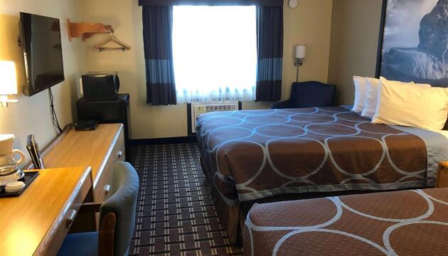 Photo – Hotel Super 8 by Wyndham Carson City