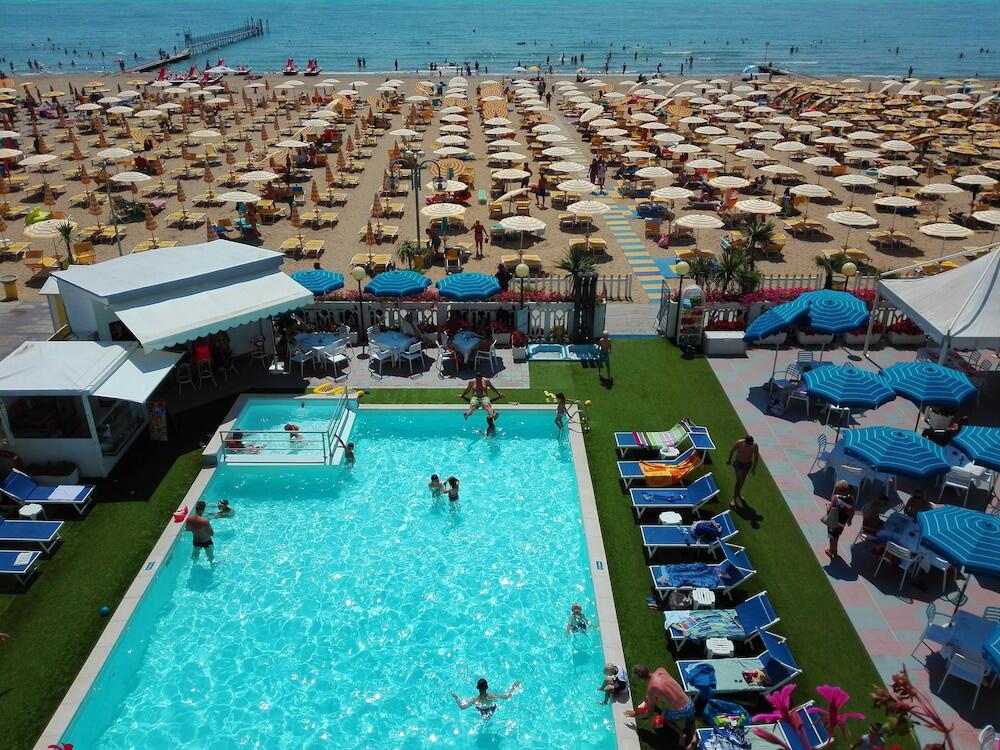 Foto de los servicios de Hotel Marina