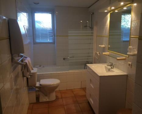 Room – Hotel Logis De L&amp;#039;Etang
