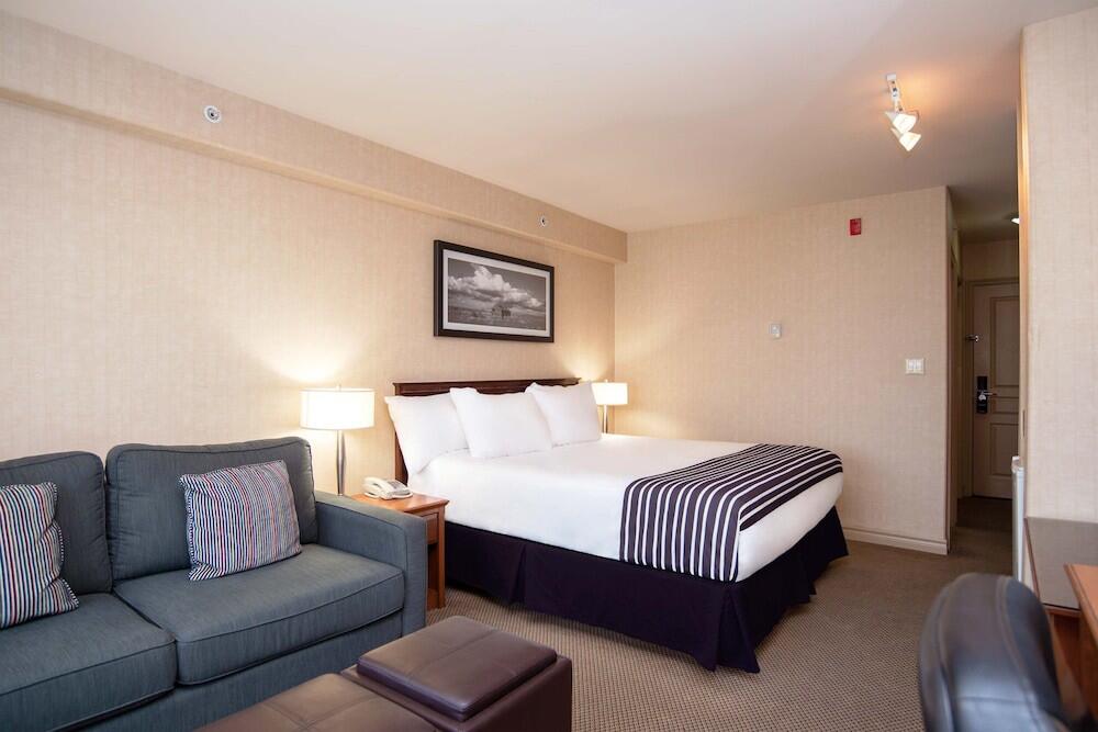 Foto de una habitación de Sandman Hotel &amp;amp; Suites Regina