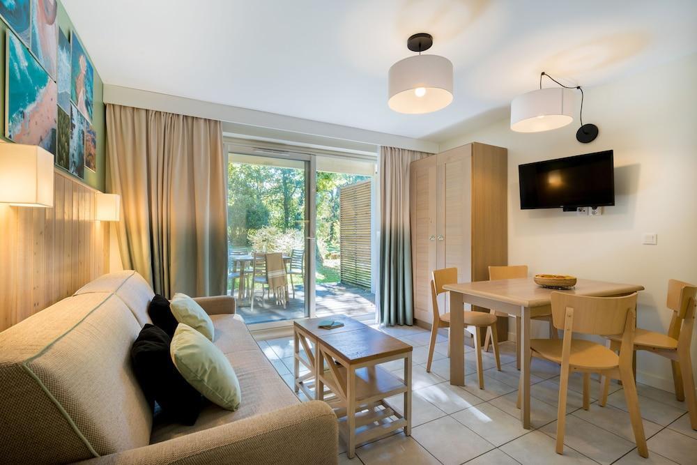 Foto de una habitación de Résidence Pierre &amp;amp; Vacances Le Domaine du Bois de la Grée
