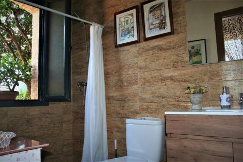 Foto del baño de 25 de Abril
