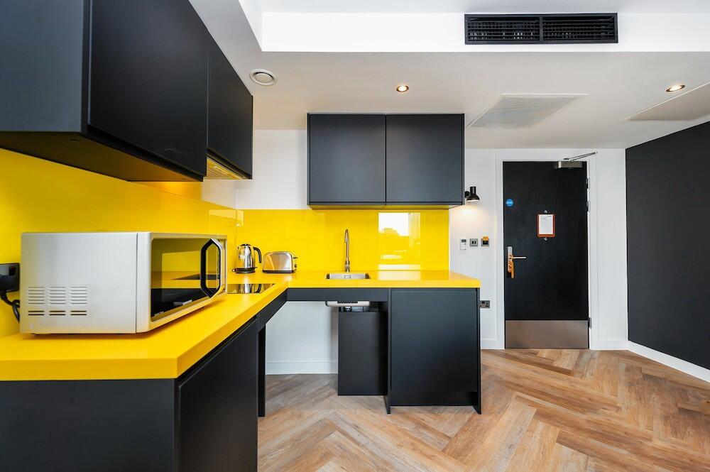 Foto de una habitación de Staycity Aparthotels Manchester Northern Quarter