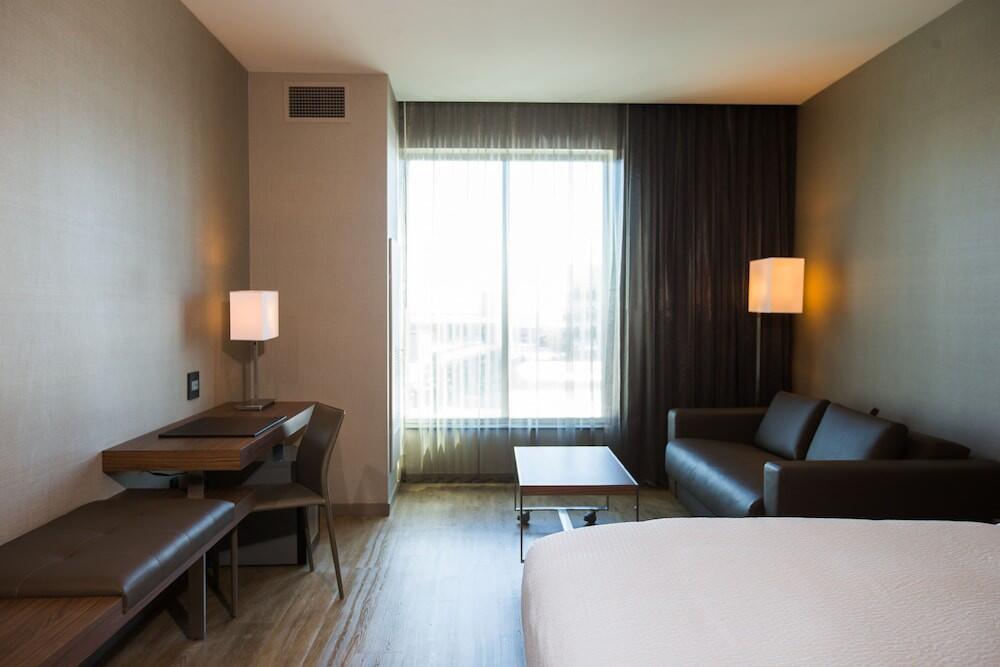 Room – AC Hotel Cincinnati at Liberty Center