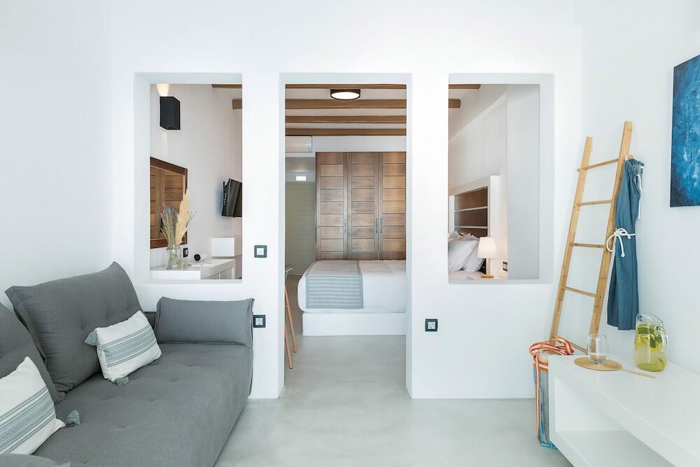 Foto de una habitación de Hotel Apeiron Blue Santorini