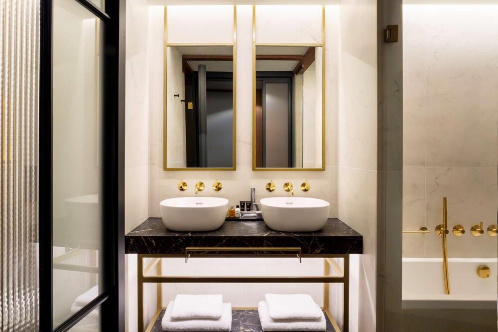 Foto del baño de Hotel Radisson Collection Bilbao