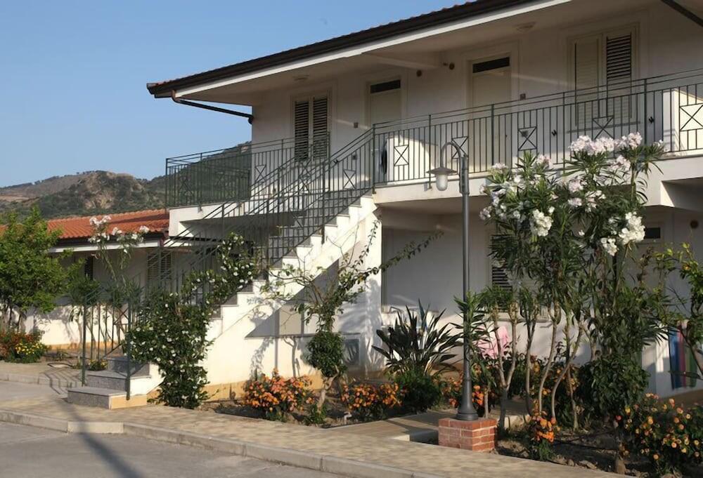 Foto del exterior de Aparthotel Medimare Residence Club