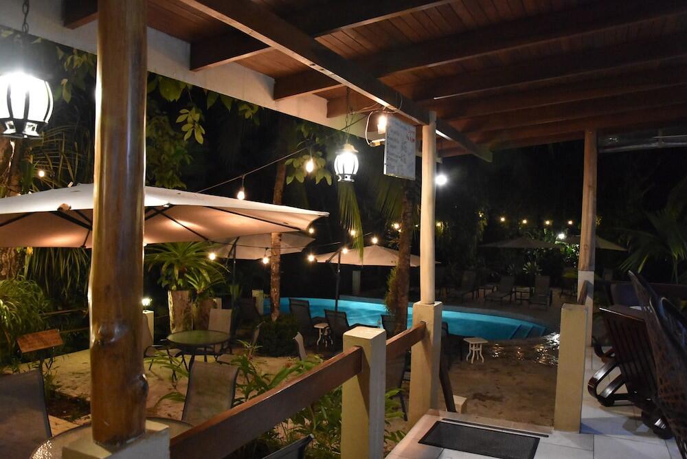 Foto de restauración de Hotel The Falls at Manuel Antonio