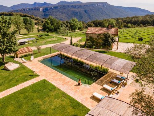 Foto del exterior de ECOTurisme Can Buch HOTEL