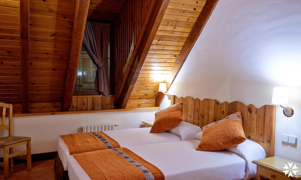 Foto de una habitación de Hotel Apartamentos Vilagaros
