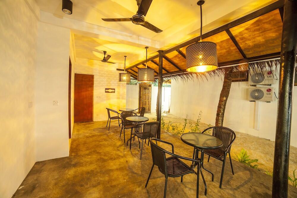 Foto de las zonas nobles de Island scuba inn