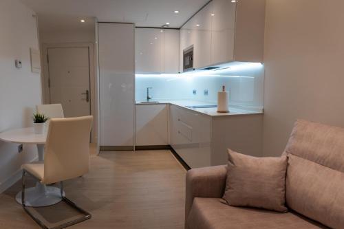 Foto de una habitación de Apartamentos Turisticos - Palacio de Yolanda