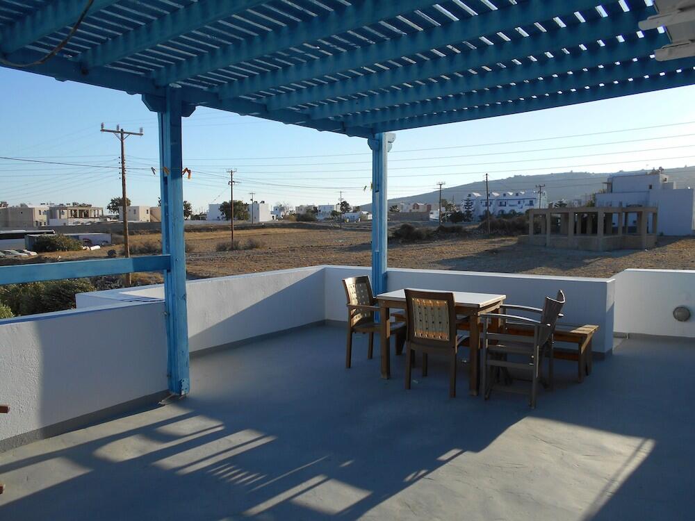 Foto de las zonas nobles de Studios Apartments Kapetanios