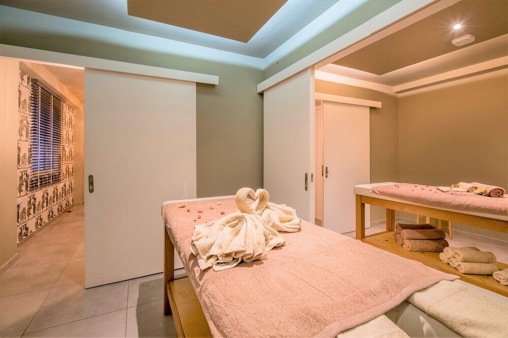 Foto de los servicios de Horizon Beach Hotel