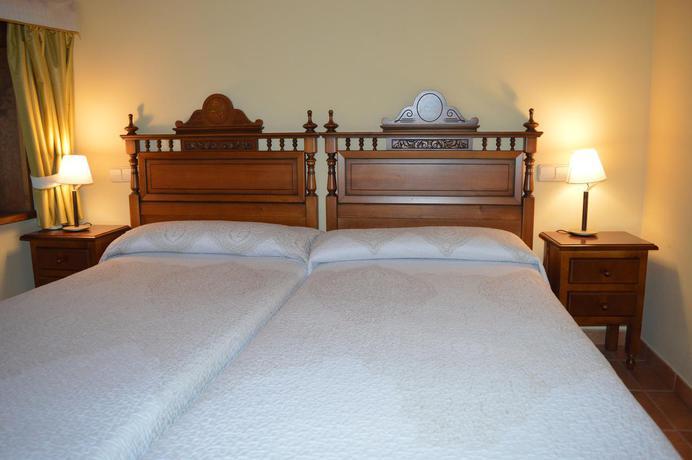 Foto de una habitación de Hostal Revinuesa