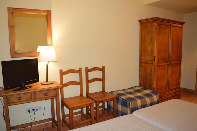 Foto de una habitación de Hostal Revinuesa