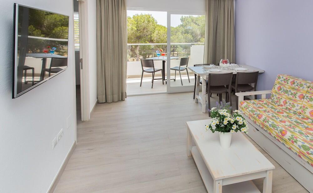 Foto de una habitación de Aparthotel Typic Art