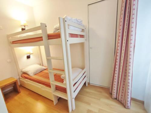 Foto de una habitación de Alquileres Vacacionales Val de Jade, Ostal, T3, centre Luchon