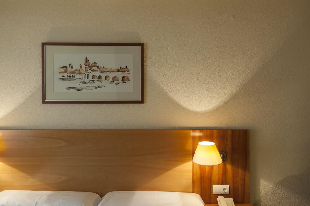 Foto de una habitación de Hotel Mercado by gaiarooms
