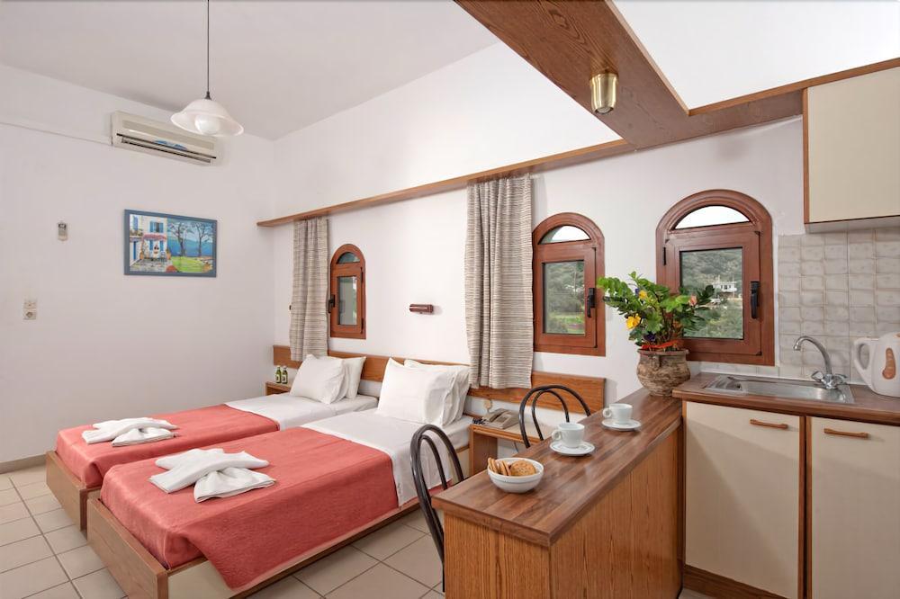 Foto general de Apartments Kyriakos