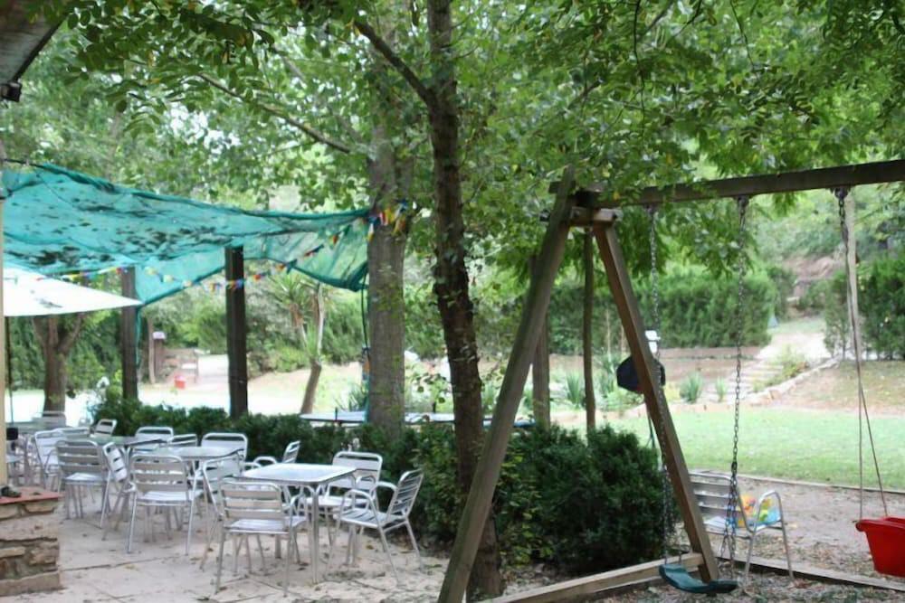 Foto de restauración de Camping Besalu