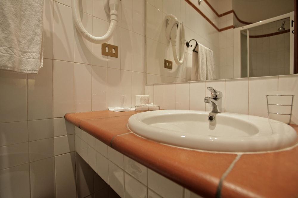 Foto del baño de Hotel Panda