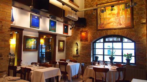 Foto de restauración de Hostal Miryam