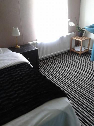 Room – Amber Guesthouse