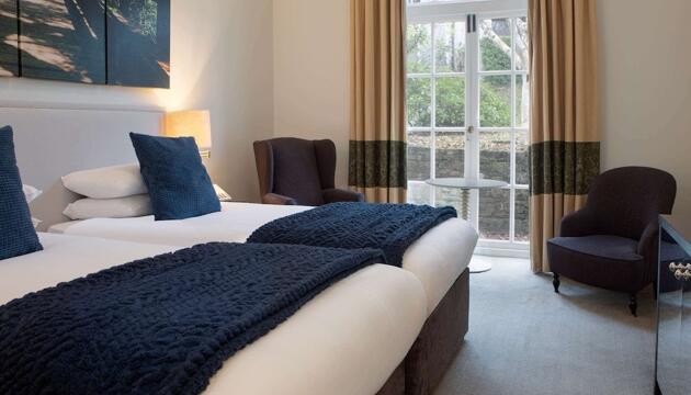 Foto de Mercure Box Hill Burford Bridge Hotel