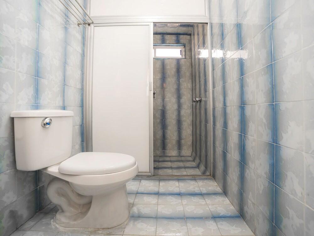 Foto del baño de Hotel La Mansion del Quijote