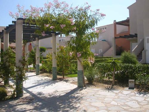 Foto del exterior de Apartamentos Vera Natura Urbanización Naturista