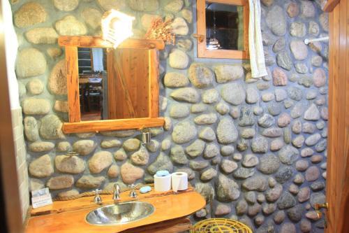 Foto del baño de Cabañas Troncopiedra