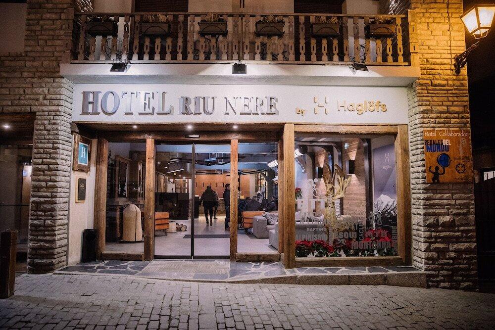 Foto del exterior de Riu Nere Mountain Hotel