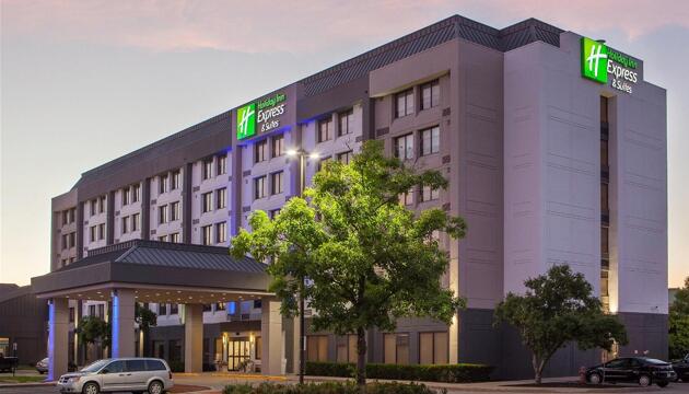 Foto de Holiday Inn Express &amp; Suites Mississauga-Toronto Southwest, an IHG Hotel
