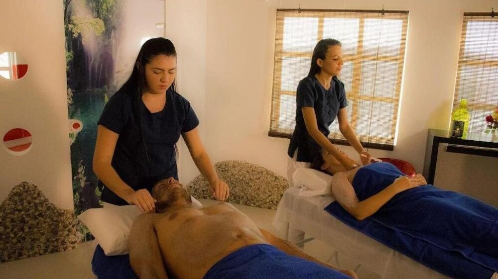 Foto general de Paraiso Hotel Estudios