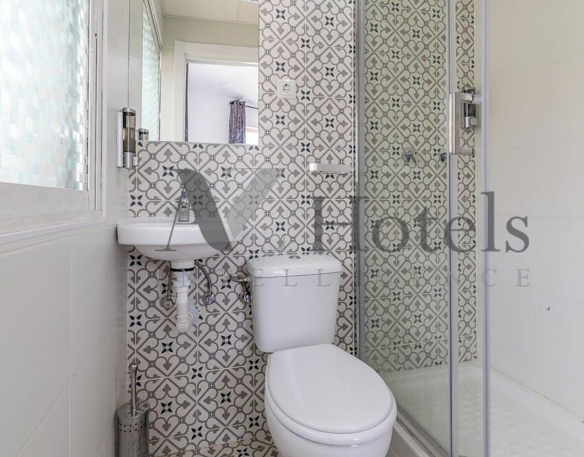 Foto del baño de AYZ Hotels Joaquín Pol