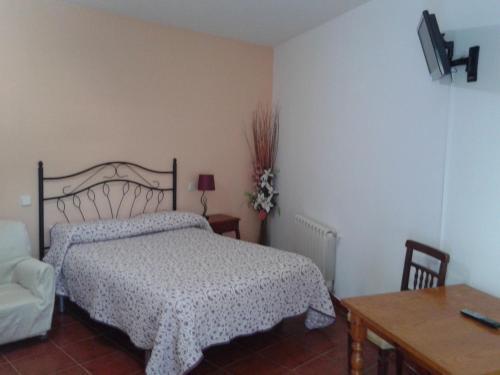 Foto de una habitación de Hostal Restaurante &amp;quot;El Cercao&amp;quot;