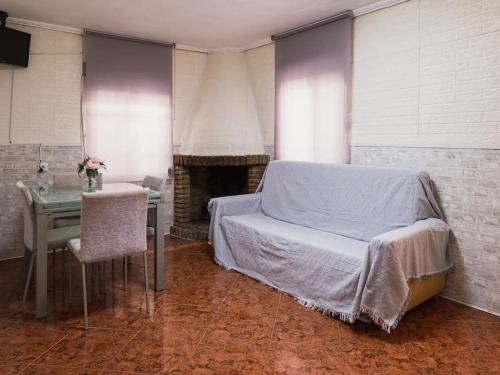 Foto de una habitación de Casa con piscina a 5 min de la playa