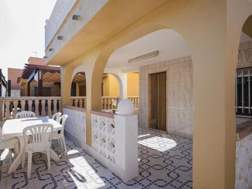 Foto de una habitación de Casa con piscina a 5 min de la playa
