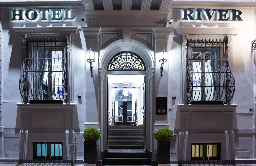 Foto del exterior de LHP Hotel River &amp;amp; SPA